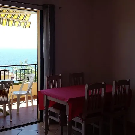 D2: 2 Pieces Avec Terrasse Vue Panoramique Mer Apartman